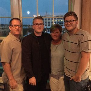 Meet your Posher, Sharon